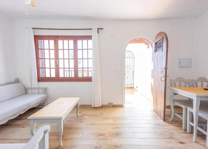 Gardens 1 סון באו